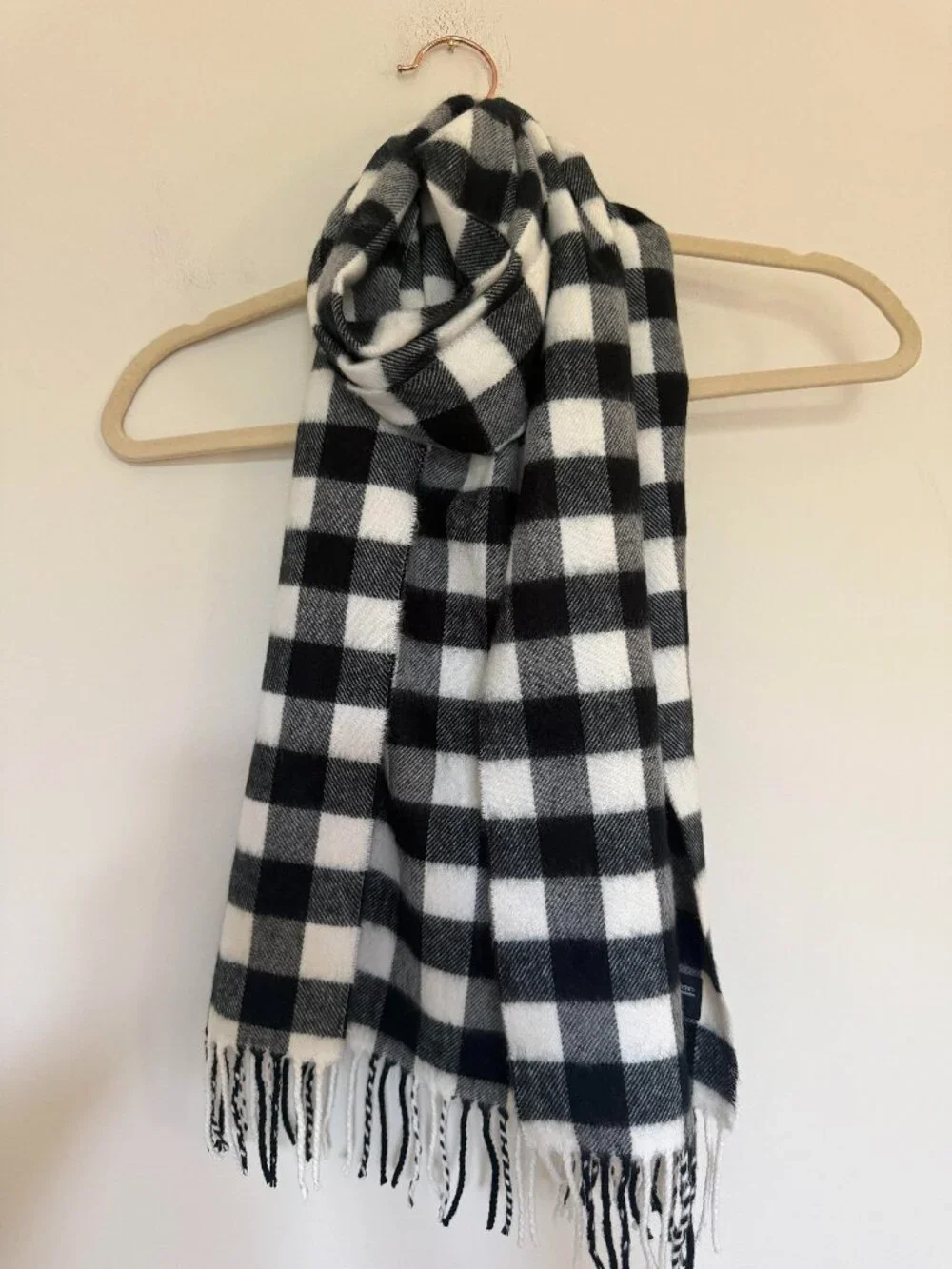 Buffalo Plaid 100% Cashmere Fringe Wrap Scarf Winter Black White